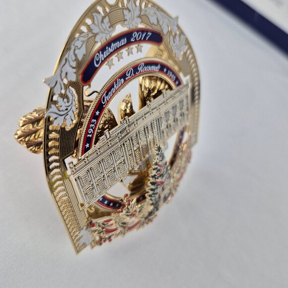 Beacon Design Official 2017 White House Christmas Ornament - Picture 9 of 15